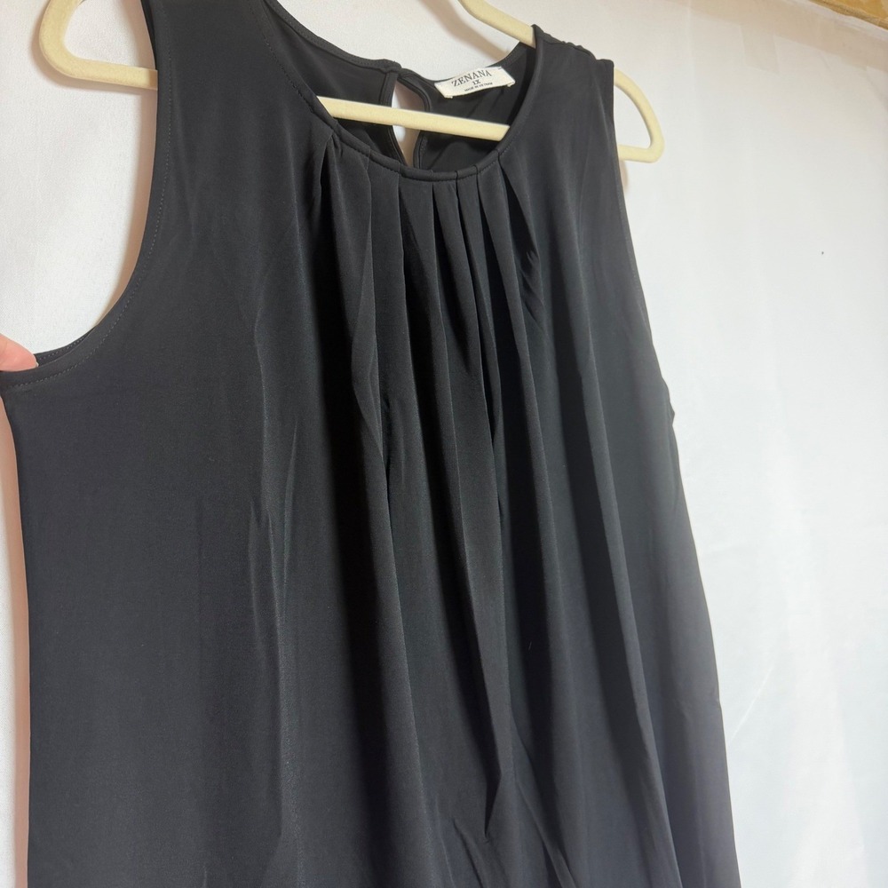 Zenana Black Sleeveless Pleated Neck Keyhole Back Blouse Top Womens 1X Office - Picture 3 of 8